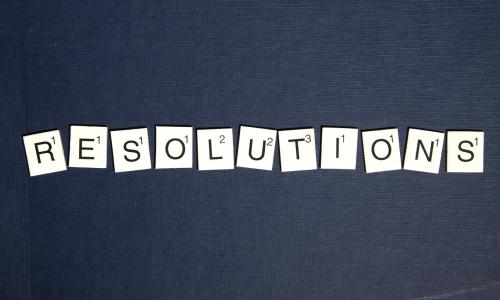 scrabble tiles spelling out resolutions.